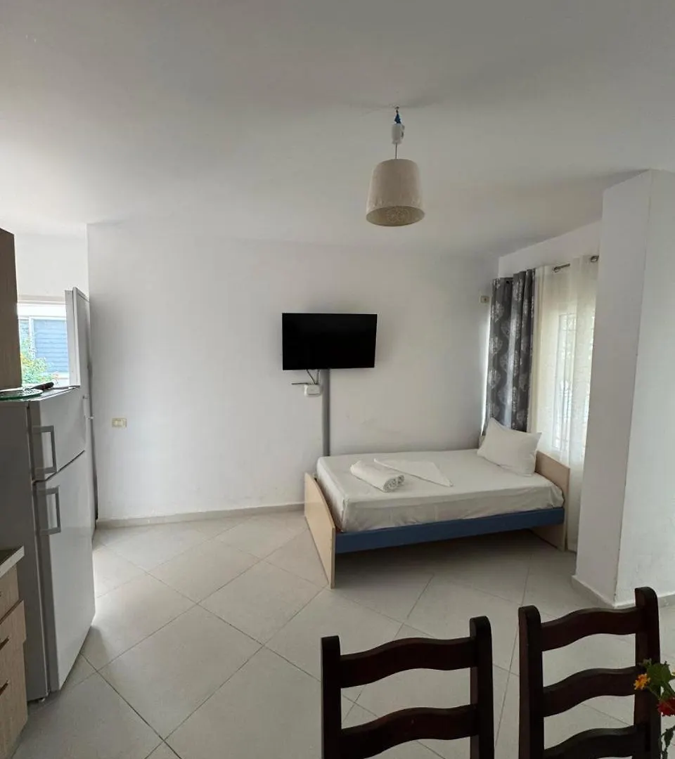 Natali Apartments Gjilek 0*,